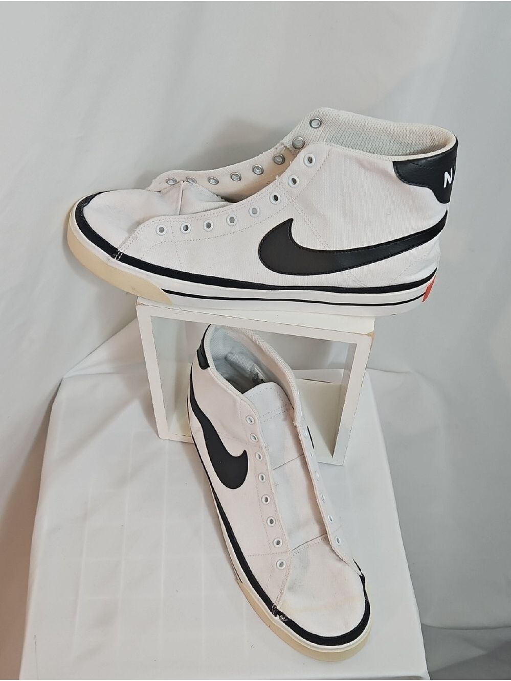 Women’s Nike Court Legacy Mid Canvas Sneakers White Black Size 13 Used Pre-loved - Picture 1 of 17
